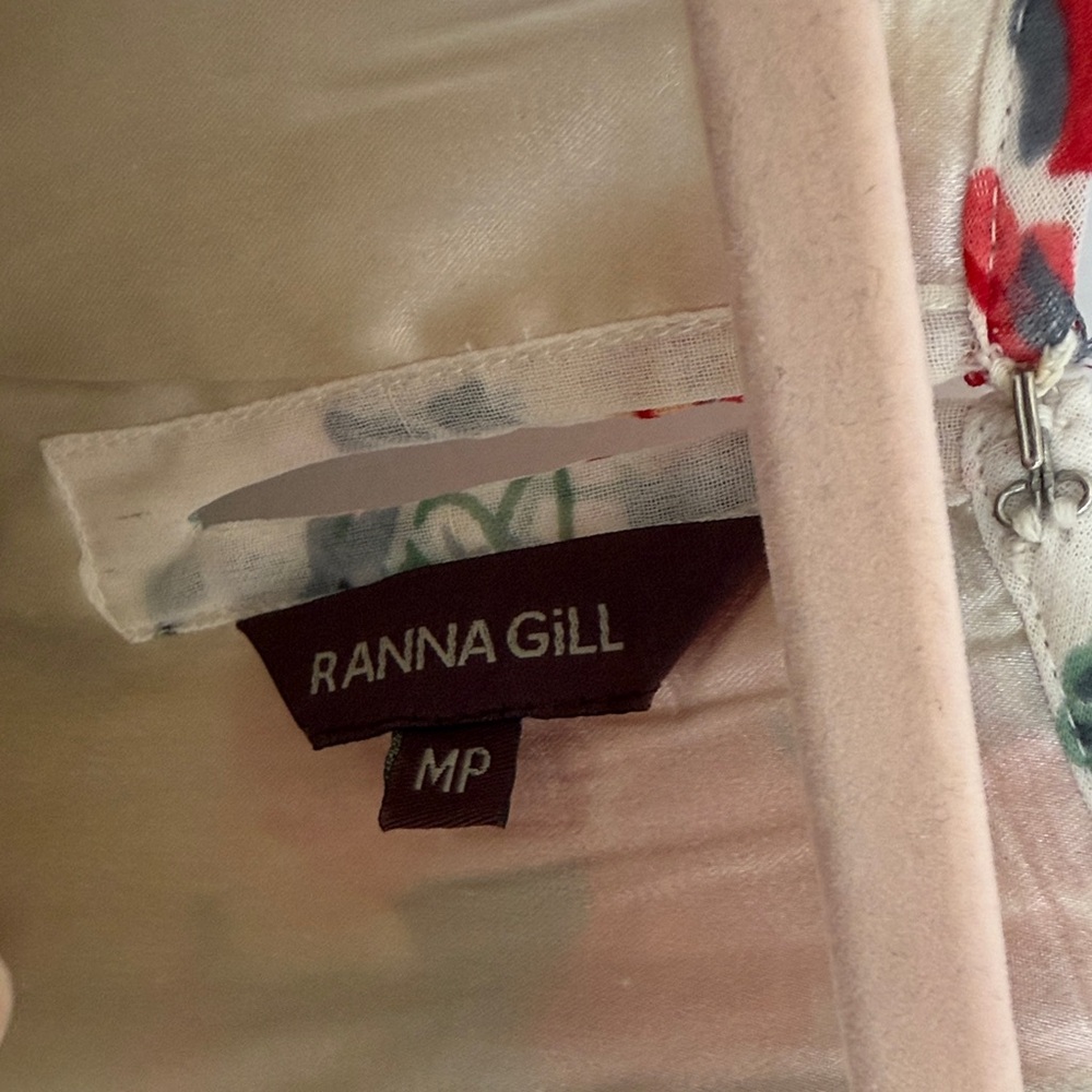Ranna Gill Floral Lace Tiered Sundress - White with Pink & Red Blooms - Picture 3 of 4